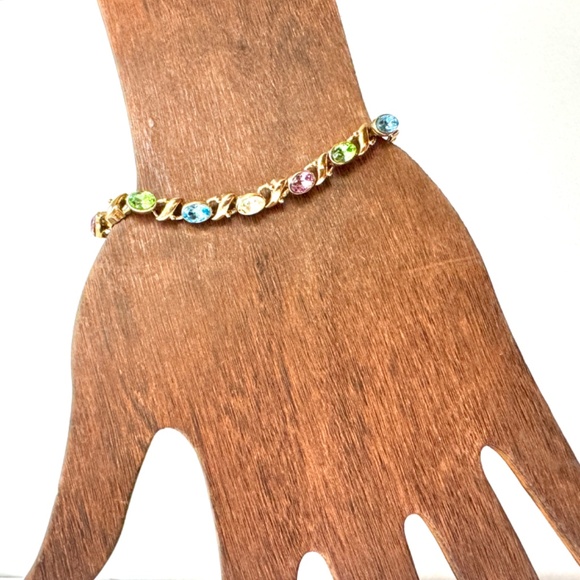 Pastel Crystals Bracelet, Gold-tone - Picture 3 of 5